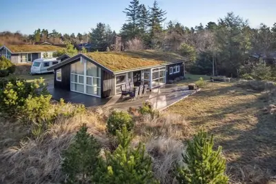 \"Edger\" - 2. 3km from the sea by Interhome