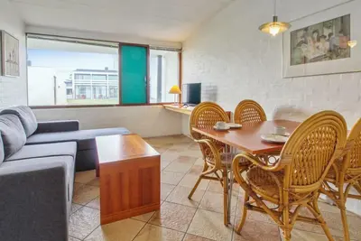 Image de \"Tatianna\" - 500m from the sea by Interhome