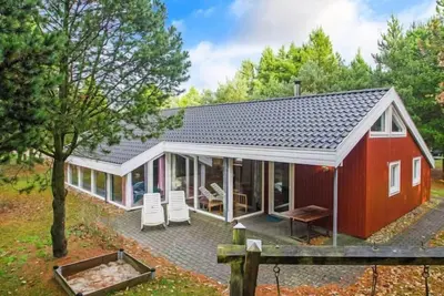 Image de \"Luciane\" - 2. 5km from the sea by Interhome