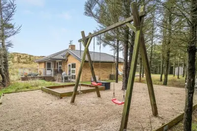 Image de \"Ewy\" - 300m from the sea by Interhome