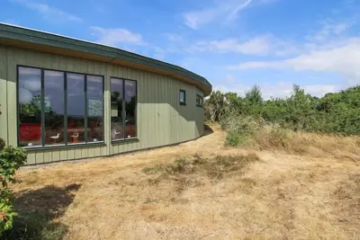 Image de \"Bryndis\" - 300m from the sea by Interhome