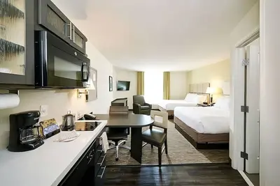 Image de Your Home Away From Home! Pool, Pet-Friendly Unit, Near Edgar Allen Poe Museum