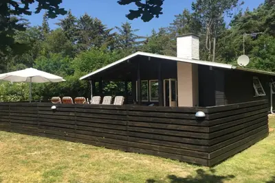 Image de \"Ruka\" - 350m from the sea by Interhome