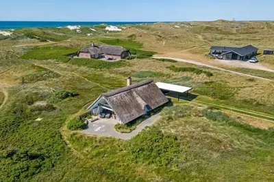 Image de \"Klimentina\" - 150m from the sea by Interhome