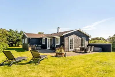 Image de \"Mata\" - 700m from the sea by Interhome