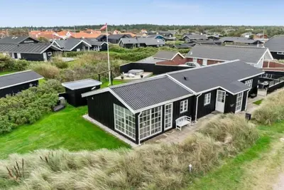 \"Wiebke\" - 200m from the sea by Interhome