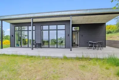 Image de \"Irek\" - 500m from the sea by Interhome
