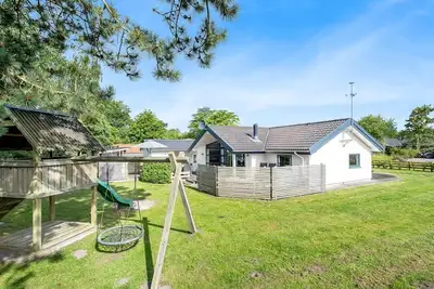 Image de \"Truls\" - 800m from the sea by Interhome