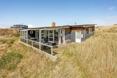 Image de \"Emelin\" - 475m from the sea by Interhome