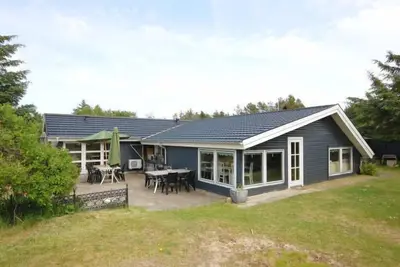 \"Tajo\" - 1km from the sea by Interhome