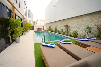 Image de Spacious luxurious villa with private pool in the heart of Dubai