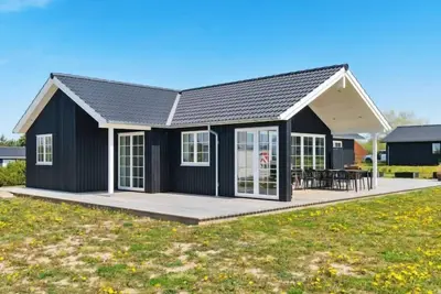 Image de \"Annerose\" - 550m from the sea by Interhome