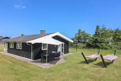 Image de \"Alberga\" - 700m from the sea by Interhome