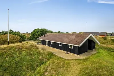 Image de \"Edvardine\" - 400m from the sea by Interhome
