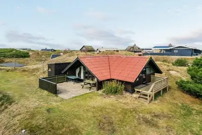 \"Delia\" - 300m from the sea by Interhome