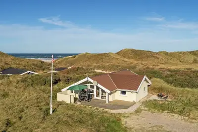 Image de \"Matias\" - 150m from the sea by Interhome