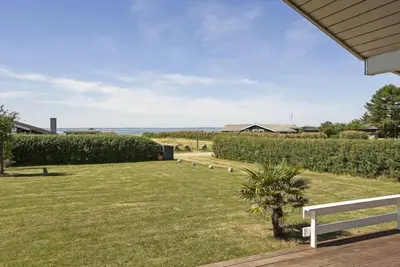 Image de \"Kierstine\" - 100m from the sea by Interhome
