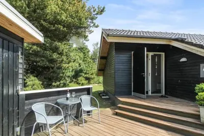 Image de \"Medard\" - 2km from the sea by Interhome