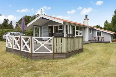 Image de \"Anniesette\" - 1km from the sea by Interhome