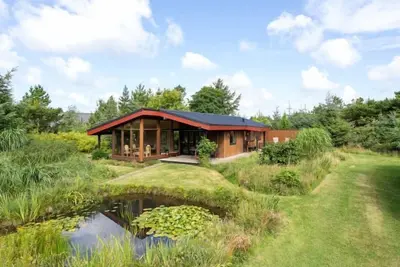 Image de \"Sune\" - 500m from the sea by Interhome