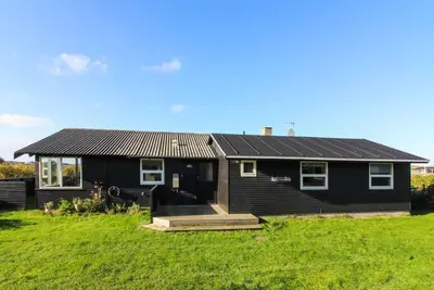 Image de \"Amarah\" - 325m from the sea by Interhome