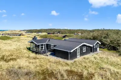 Image de \"Ingela\" - 350m from the sea by Interhome