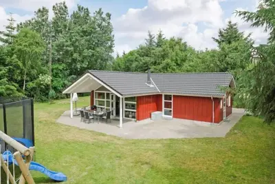Image de \"Gundel\" - 400m from the sea by Interhome