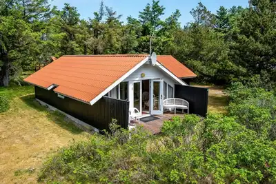 Image de \"Clea\" - 800m from the sea by Interhome