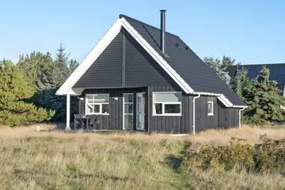 Image de \"Tinemarie\" - 200m from the sea by Interhome