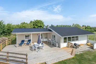 Image de \"Gerko\" - 150m from the sea by Interhome