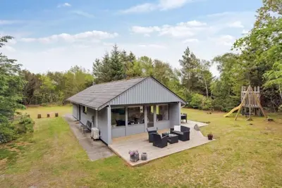 Image de \"Marta\" - 1. 5km from the sea by Interhome