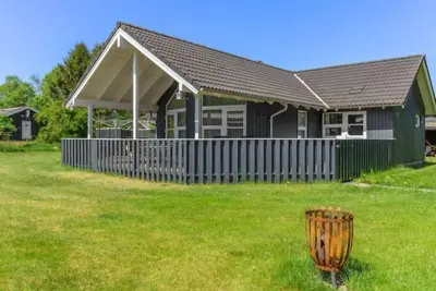 Image de \"Lyydia\" - 1km from the sea by Interhome