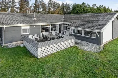 Image de \"Tali\" - 700m from the sea by Interhome