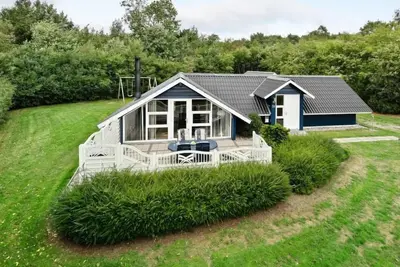 Image de \"Ines\" - 25km from the sea by Interhome