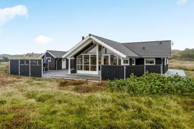 Image de \"Christan\" - 1. 2km from the sea by Interhome