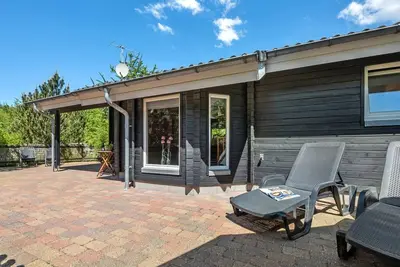 Image de \"Jorina\" - 700m to the fjord by Interhome