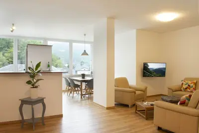 Image de Location-Hundeglück-Salle de bain privée séparée-Patio