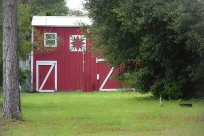 Image de Two Old Goats Farm