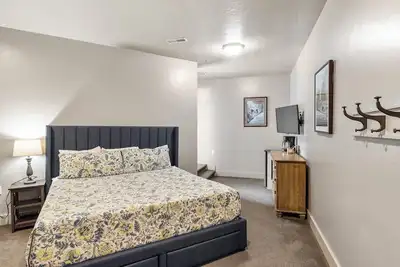 Image de Sunrise Resort Room #304