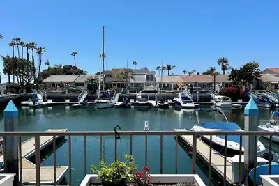 Image de Stunning Bay-View Condo in Coronado Cays!