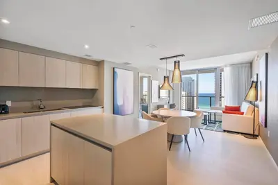 Image de 2 bedrooms -Intra coastal & Ocean view at the Hyde Beach House