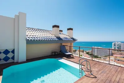 Image de Bellagio: luxurious and romantic duplex penthouse with private pool & sea views