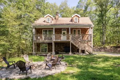 Image de Peaceful Cabin on 2. 5 Wooded Acres- 3 Bed\/2. 5 bath
