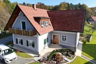 Image de Appartement de vacances \"Mühlbauerhof Mit Balkon\" avec vue sur montagne, balcon et Wi-Fi