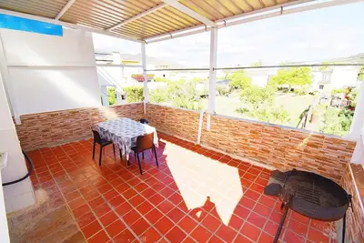 Image de Appartement de vacances \"La Casa De Manolo\" avec vue sur la montagne, terrasse privée et Wi-Fi