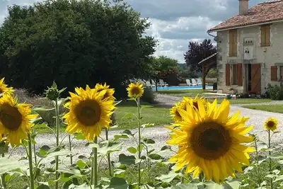 Image de Charming stone farmhouse with private pool