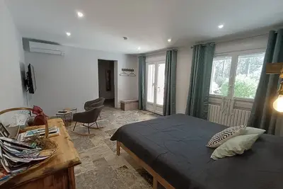 Image de Écrin de nature sous les pins 35 m2