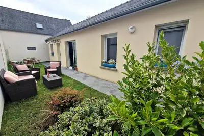 Maisonnette de plain-pied avec espace extérieur