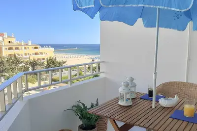 Image de Apartamento Acolhedor Frente Ă Praia