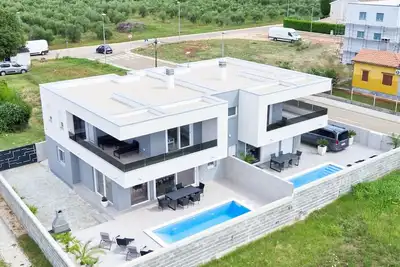 Image de Villa Kana - 8 persons, 4 bedrooms, pool, barbecue, terrace